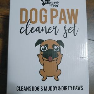 Dog paw cleaner set
